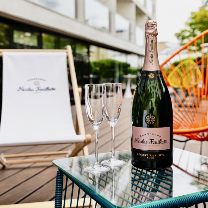 Summer by Solis : découvrez notre bar éphémère ouvert tout l’été dans le 17ème !